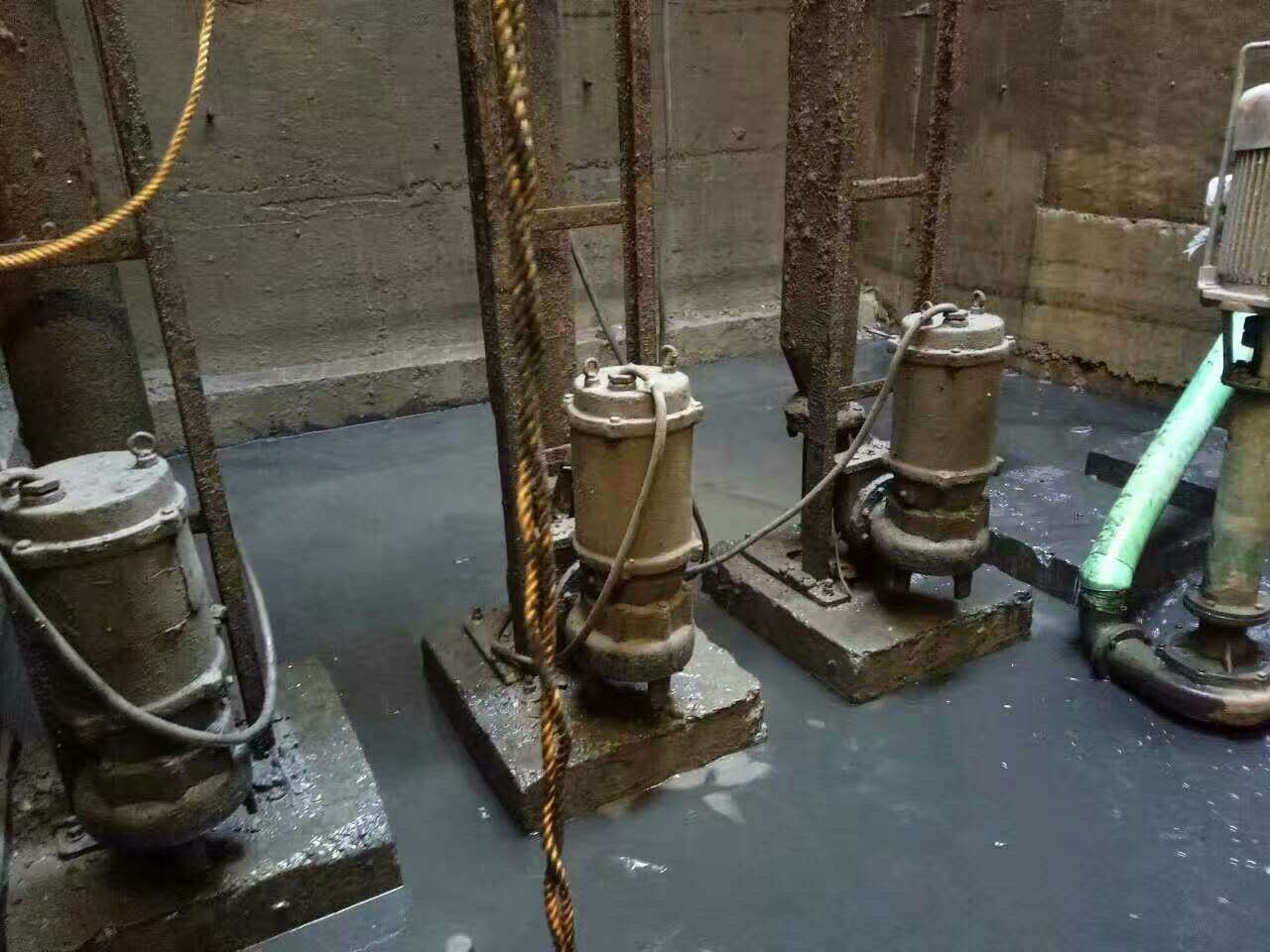 息县污水池清理